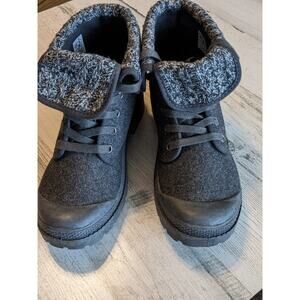 Rocket Dog Women's 7.5 Charcoal Gray Knit‑Cuff Lace‑Up Winter Boots NWOT